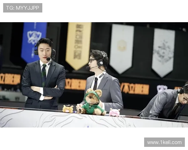 吴静专访：从职业选手到游戏解说的英雄联盟人生回顾